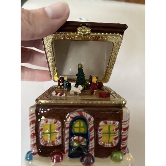 Mr Christmas Ceramic Gingerbread House Music Box Ornament Wind Up Deck The Halls - Picture 3 of 8